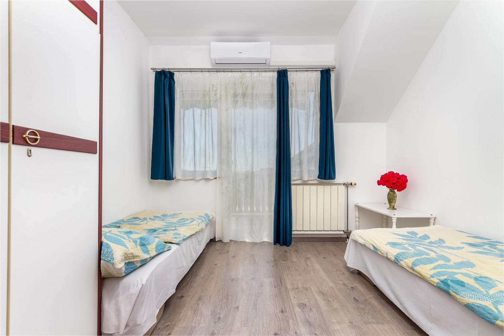 Katalin Vendeghaz Hotel Gyenesdiás Kültér fotó